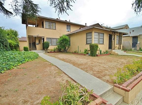 3rd image of 791 W Pomona Blvd