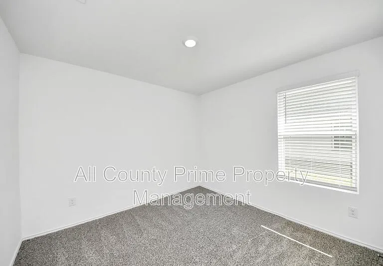 2007 Woodlark Way — Photo 7