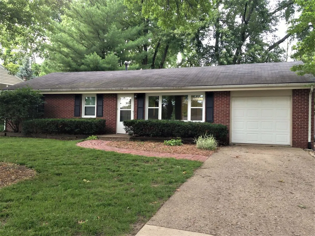 606 Breen Dr photo 1