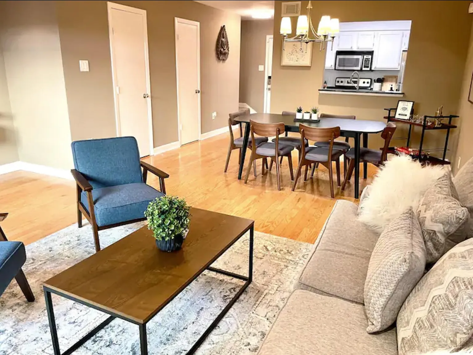 2 bed, 2.5 bath, 1152 sqft, $2,950 — Photo 2