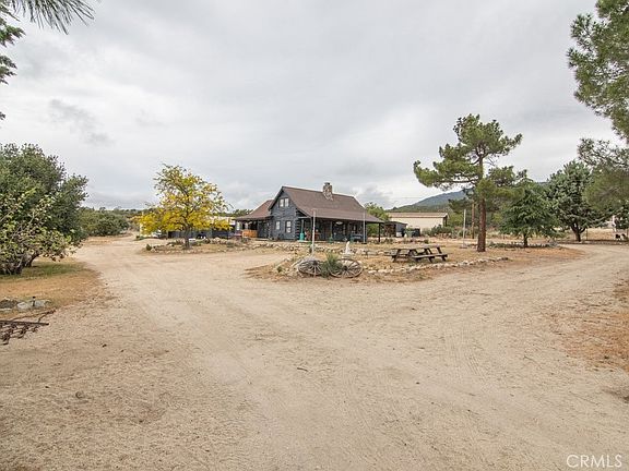 2nd image of 37325 Bohlen Rd