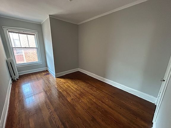 4th image of 6639 N Newgard Ave #3E