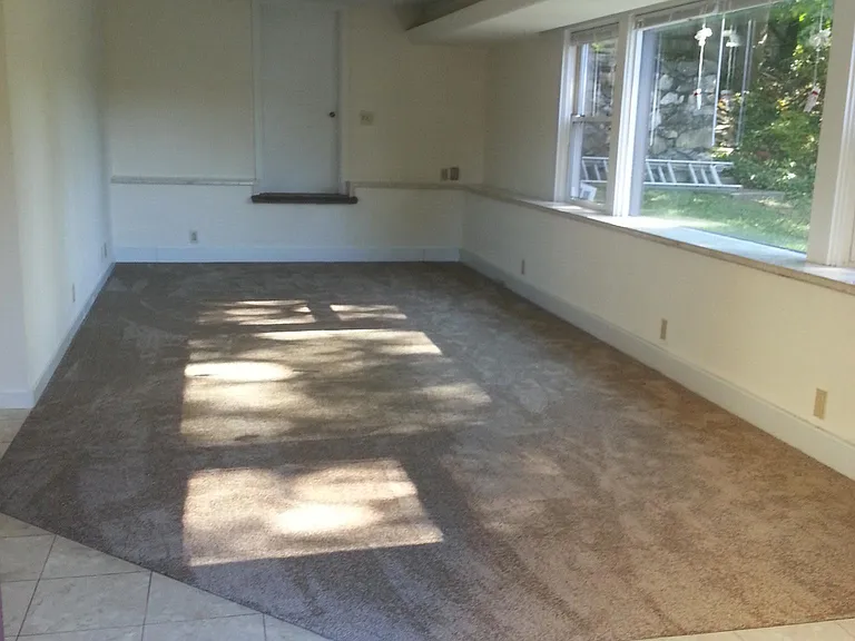 30 Cross St E #1 — Photo 8