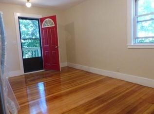 5 Saunders St #3, North Weymouth, MA 02191