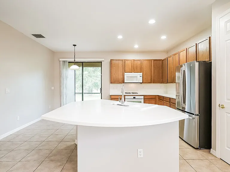 20355 Chestnut Grove Dr — Photo 5