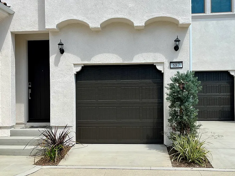 687 Guy Turner Dr — Photo 2