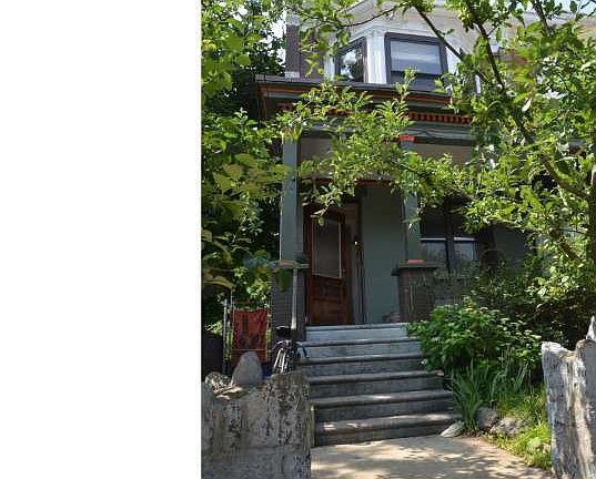 2nd image of 5206 Catharine St