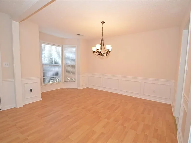 4407 Weham Ct — Photo 2