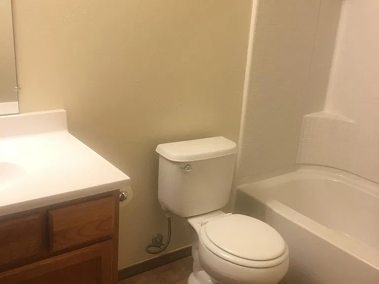 8013 Frye Ln — Photo 8