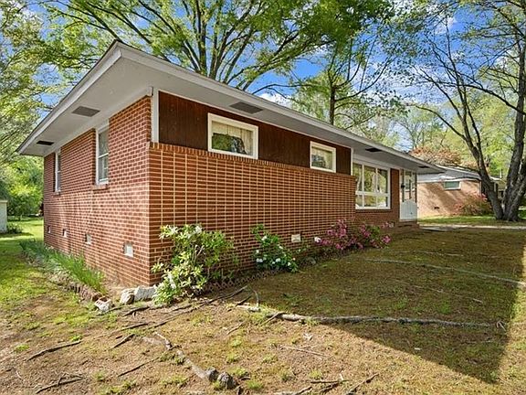 2nd image of 2705 Wynnewood Dr