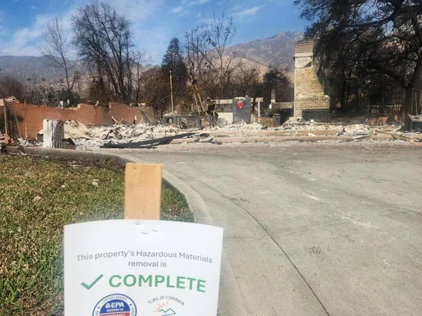 445 E Marigold St, Altadena, CA 91001