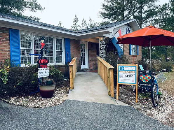 1579 Rays Bridge Rd, Whispering Pines, NC 28327