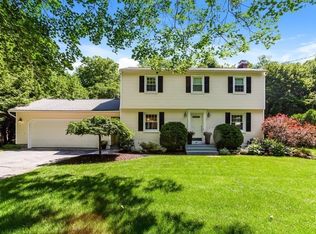 79 Viscount Rd, Longmeadow, MA 01106
