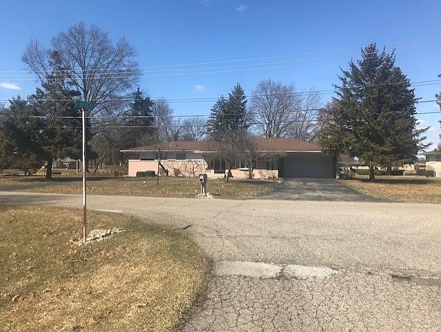 1st image of 5025 Woodmire Dr