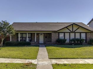 3100 Jamestown Dr, Mesquite, TX 75150