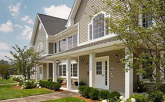 5th image of 110 Hampden Dr #96R