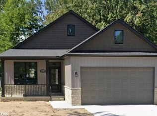 71 Smith St, Mount Clemens, MI