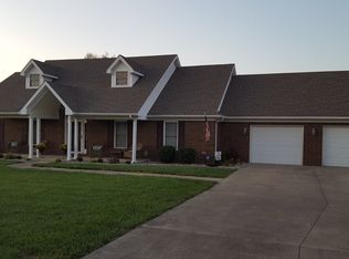 1016 Bryan Dr, Bardstown, KY 40004