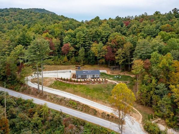 492 Bull Pen Road, Cashiers, NC 28717