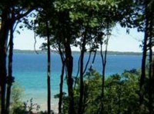 10277 E White Pine Ln, Traverse City, MI 49684