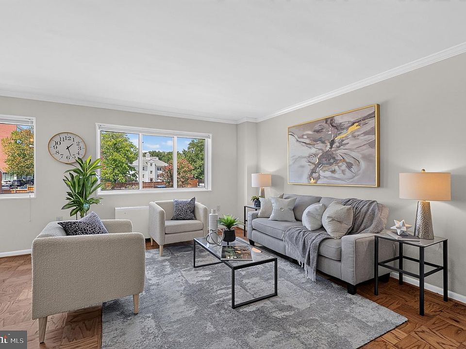1st image of 200 N Maple Ave APT 314