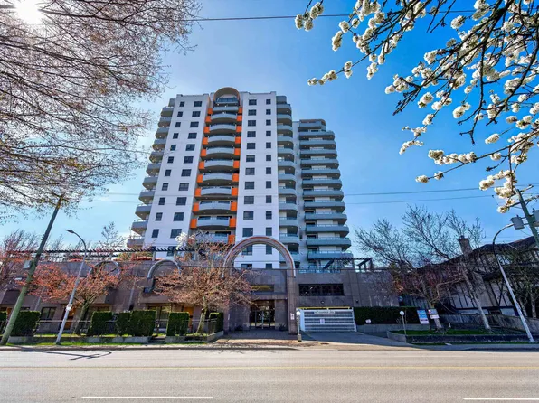 6611 Cooney Rd #708, Richmond, BC V6Y 4C5