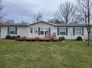 829 S Beeson Dr, Winchester, IN 47394