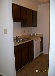 5th image of 5142 Winterberry Dr APT C