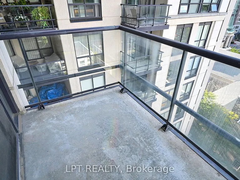10 Delisle Ave #1011 — Photo 18