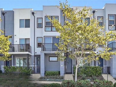 375 Placemark, Irvine, CA, 92614