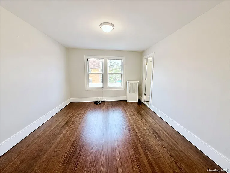 678 Willis Ave #2 — Photo 5