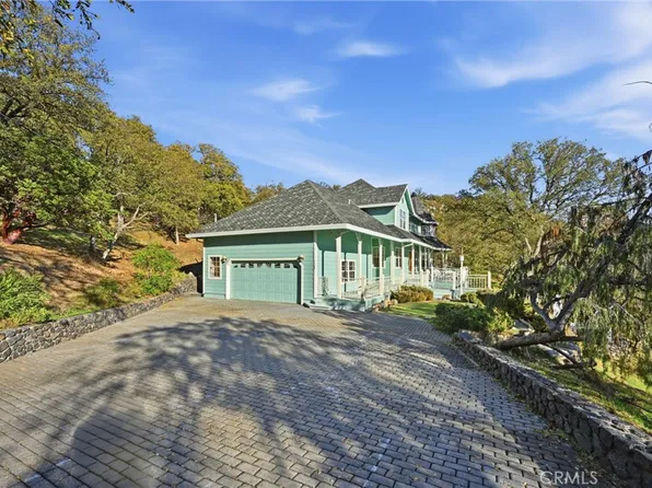 17785 Foothill Ct, Hidden Valley Lake, CA 95467