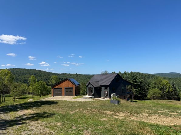 22 Adams Place Rd