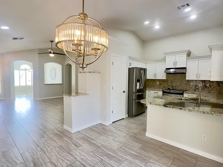8160 W Mary Ann Dr — Photo 6