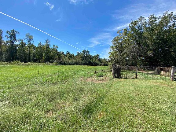 5th image of 1805 Highway 27 N