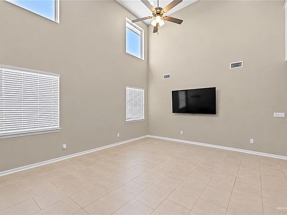 4th image of 5608 Escondido Pass