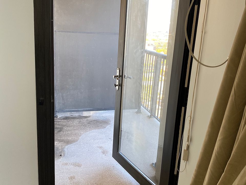 1st image of 3001 S Michigan Ave Unit 408