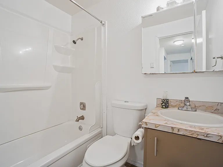 4716 S Warner St #B — Photo 7
