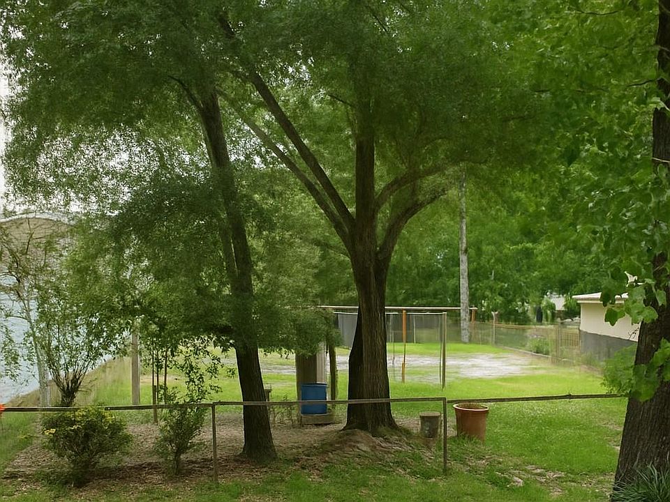 2nd image of 4113 Averill St