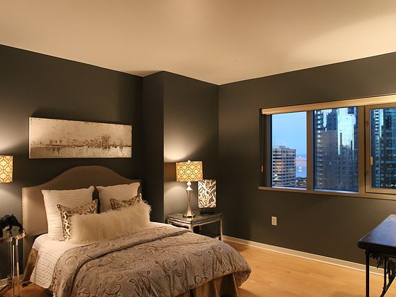 4th image of 355 1st St Unit S1702