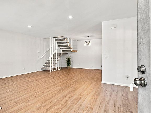 3rd image of 1107 Catlin St APT A