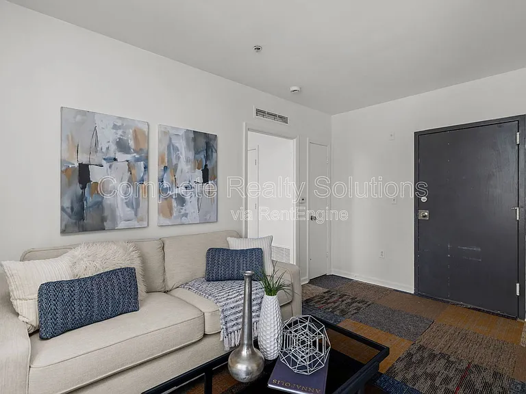 Riverview Apartments — Photo 6