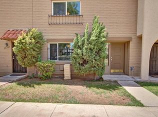 2952 E Clarendon Ave, Phoenix, AZ 85016