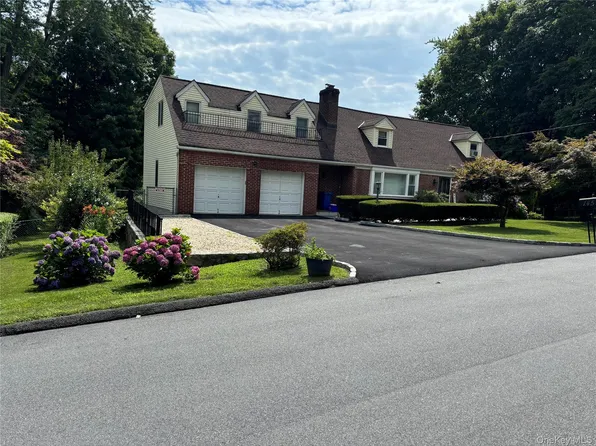 145 Arthur Avenue, Thornwood, NY 10594