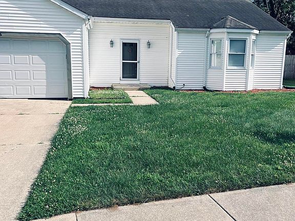 3rd image of 2106 Spring Hill Dr