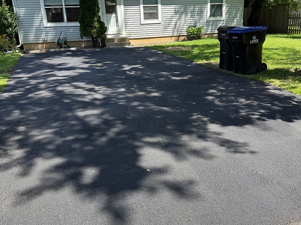 1st image of 2612 S Elmkirk Park