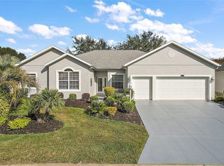 24124 Robinwood St, Leesburg, FL 34748