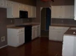 9414 Marsh Creek Dr, San Antonio, TX 78250