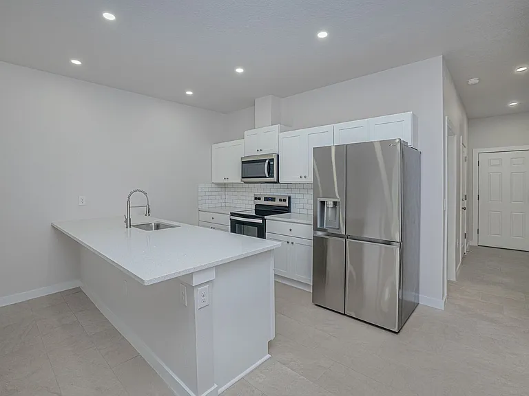 315 San Marco Ave — Photo 16