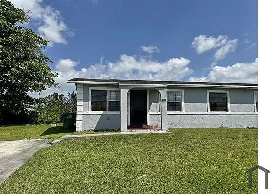 3 bed, 1100 sqft, $2,600 — Photo 1